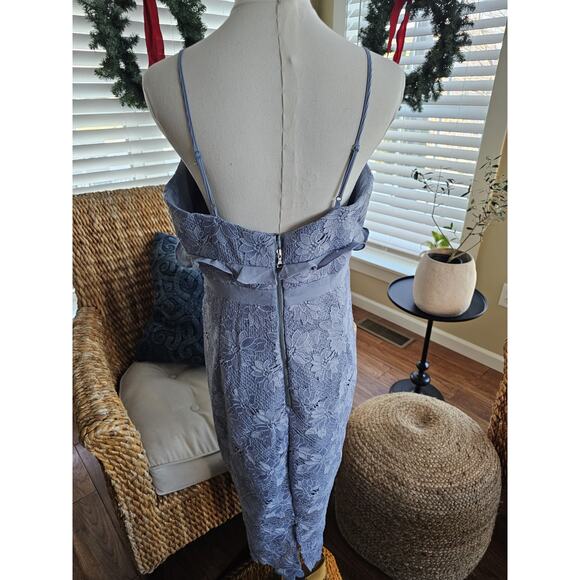 Bardot Vienna Lace Overlay Dress Dusty Blue Size 10 EUC - Picture 4 of 12